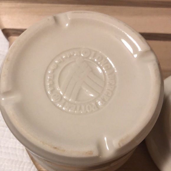 LONGABERGER American Craft 
Acorn Maple Wood Cutting Board + Ceramic Crock NEW - Picture 8 of 16